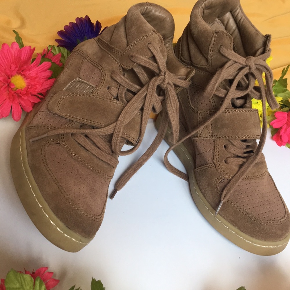 USN Limited Wedge Sneakers